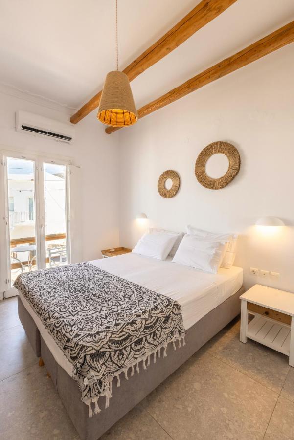 Parosquare Central Suites Экстерьер фото